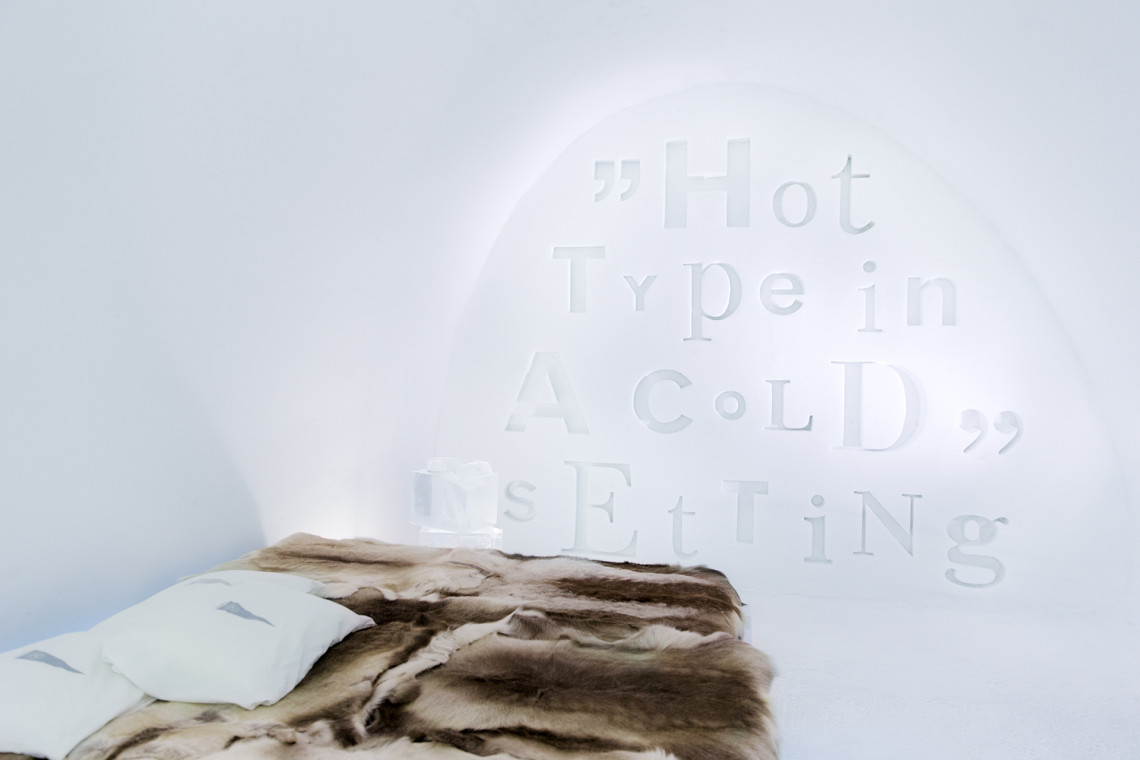 11 ART SUITE- HOT TYPE