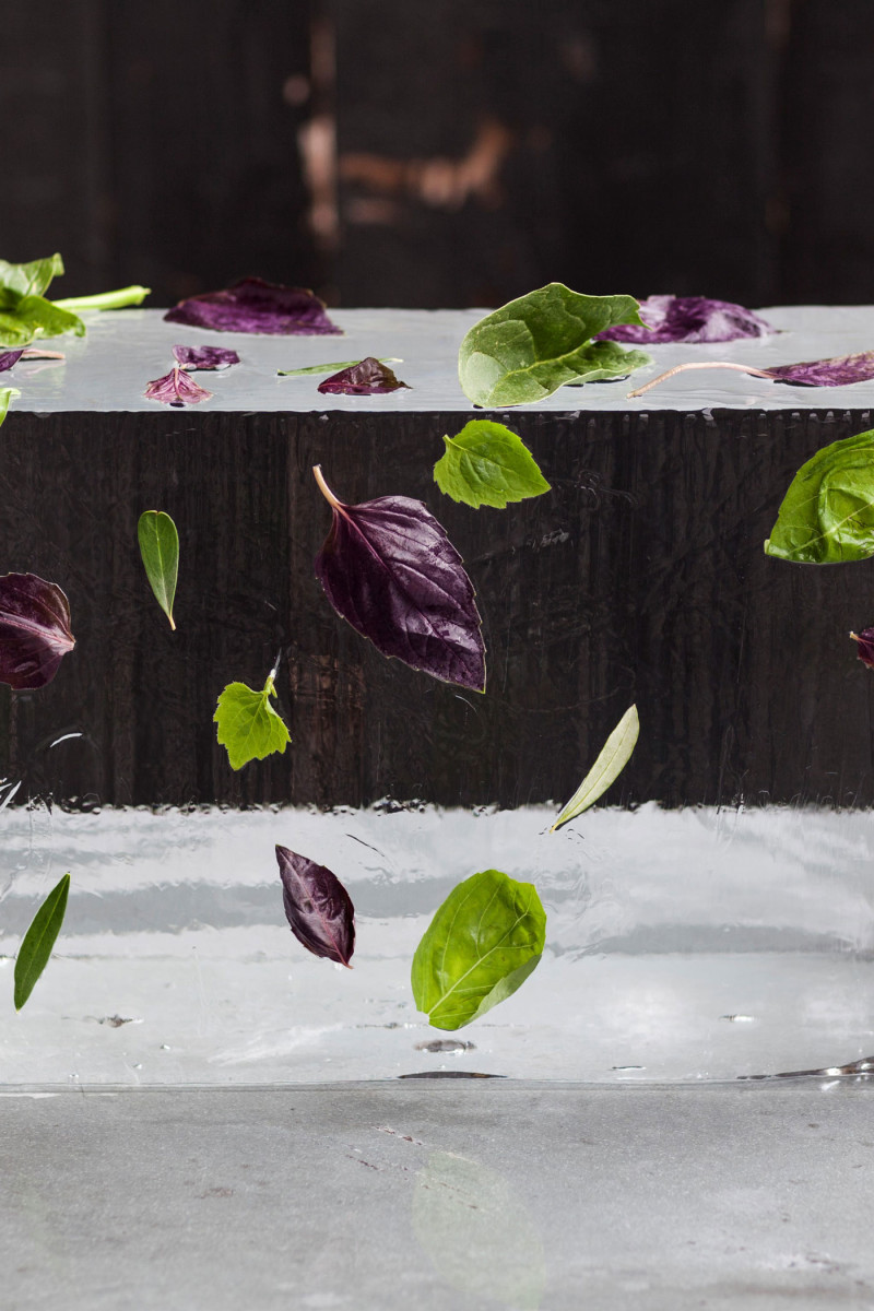 caesarstone-tom-dixon-restaurant1-800×1200