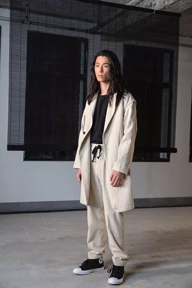 周晓雯1