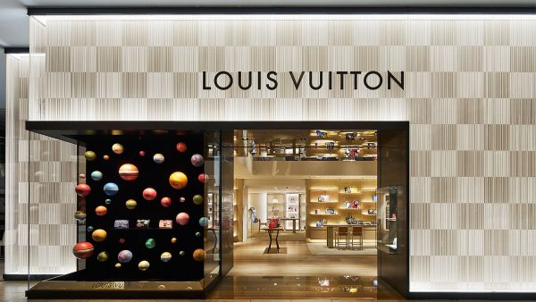 louis-vuitton-find-a-store-jp-louis-vuitton-tokyo-seibu-shibuya–StFi_Louis_Vuitton_TOKYO_SEIBU_SHIBUYA_615_1_DI3