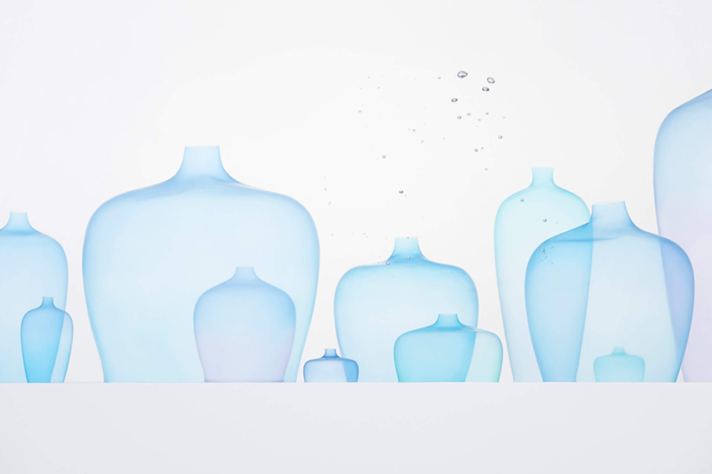 milan-jellyfish-vase-nendo-design-products-homeware_dezeen_2364_col_1