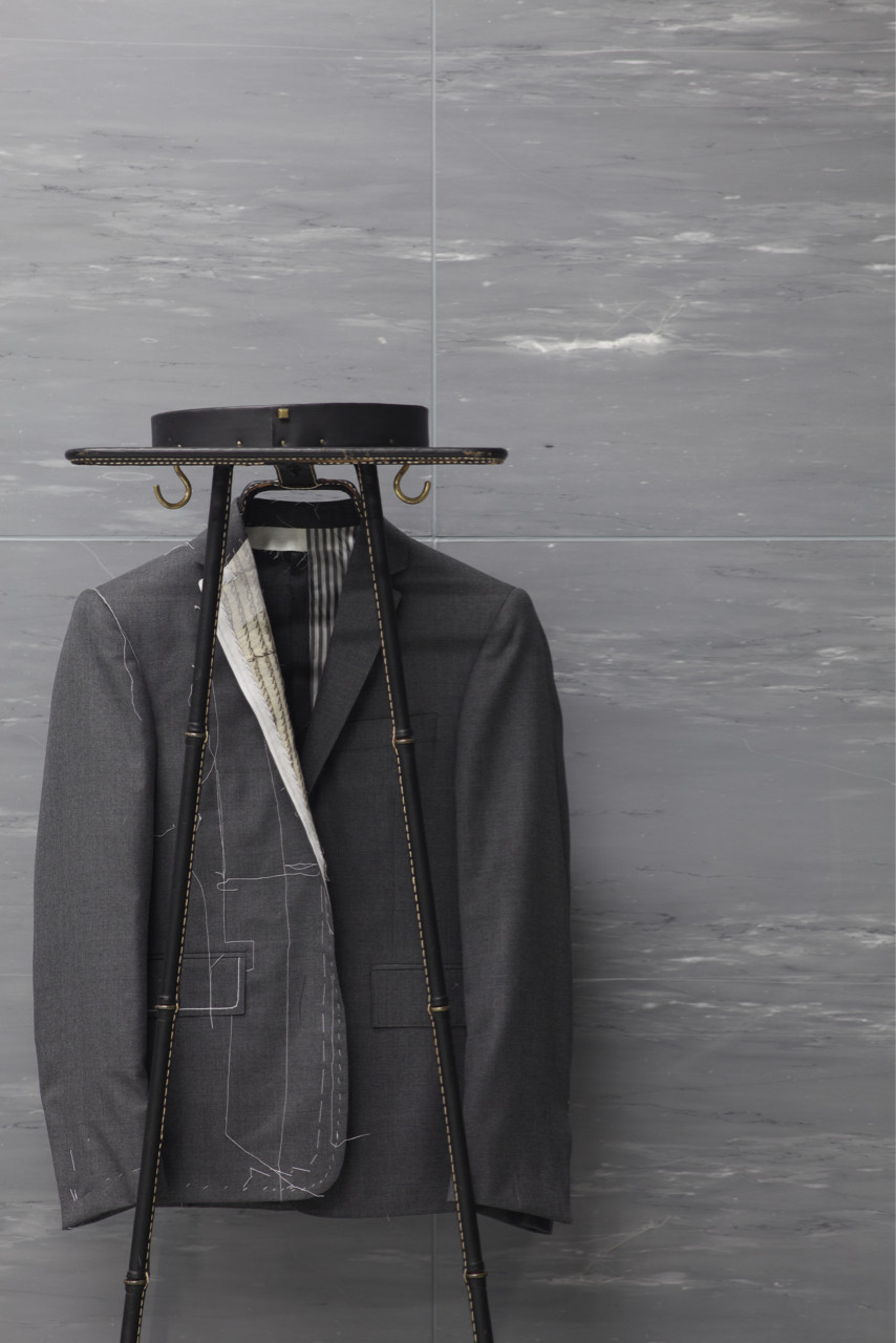THOM BROWNE 10