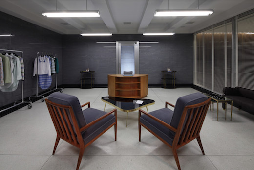 THOM BROWNE 9