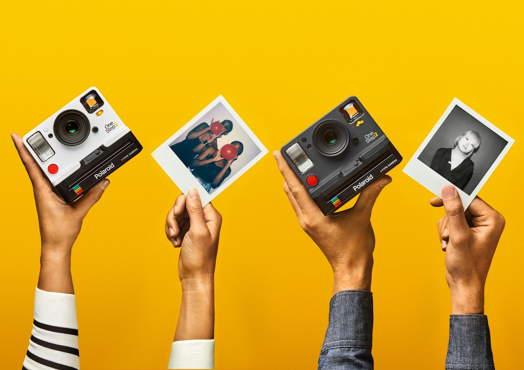 21-Polaroid-Originals-OneStep-world-3-1528×1080