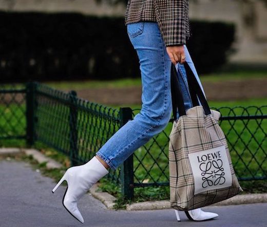 1536fe9cd74a534a330ab0a7f73eb2df–balenciaga-boots-primary-colors