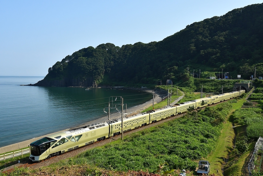 9-cruise train