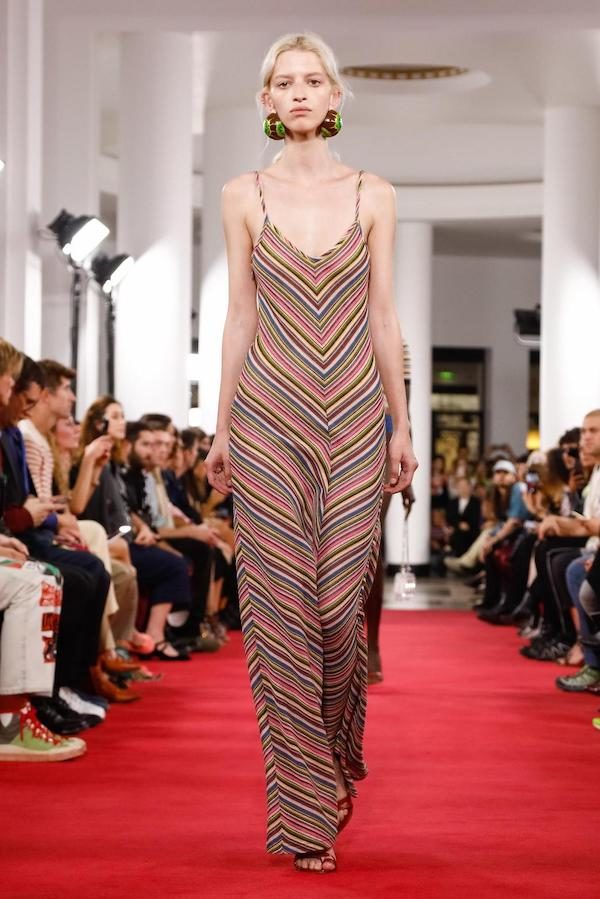 yproject-spring-2019-rtw-slide-UUW1-superJumbo