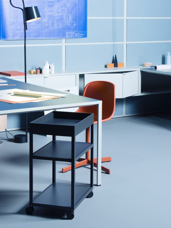 HAY_Orgatec-2014-by-GerhardtKellermann-and-JonathanMauloubier_17-small-600×800